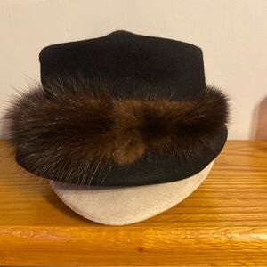 Vintage 50’s Elegant Black Wool Pillbox Hat with Mink Fur Band